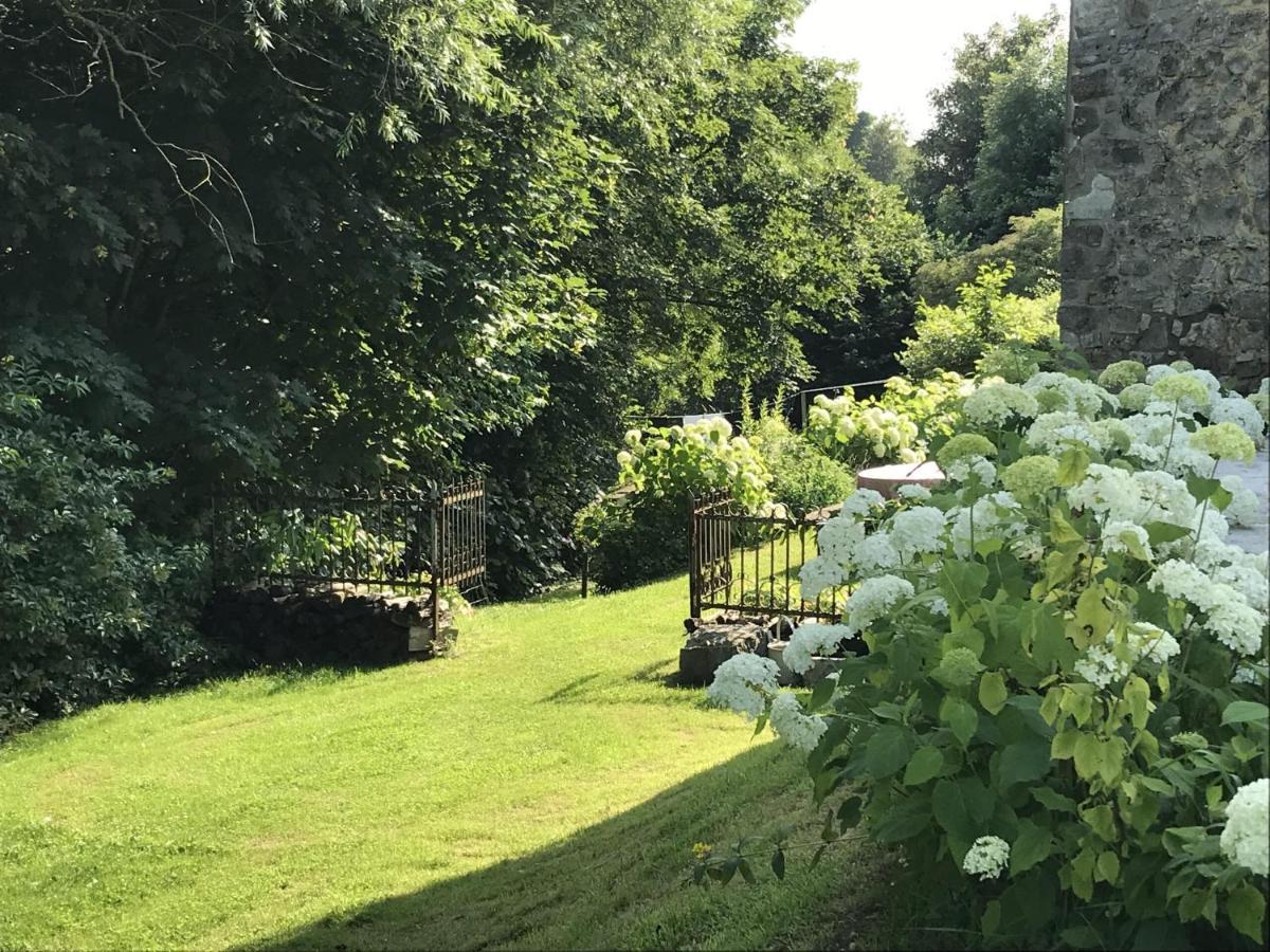La Grange De Dourlers Bed & Breakfast Exterior photo