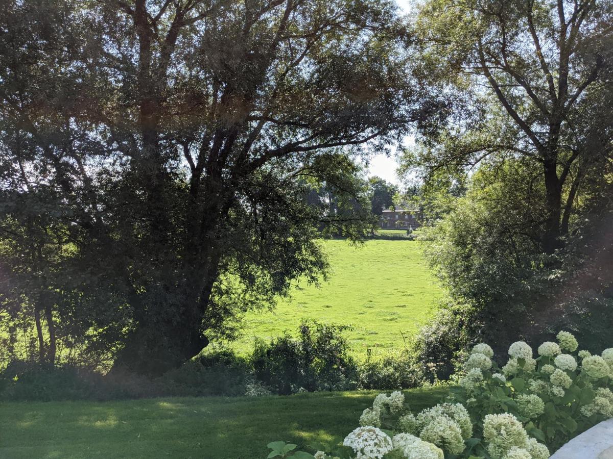 La Grange De Dourlers Bed & Breakfast Exterior photo